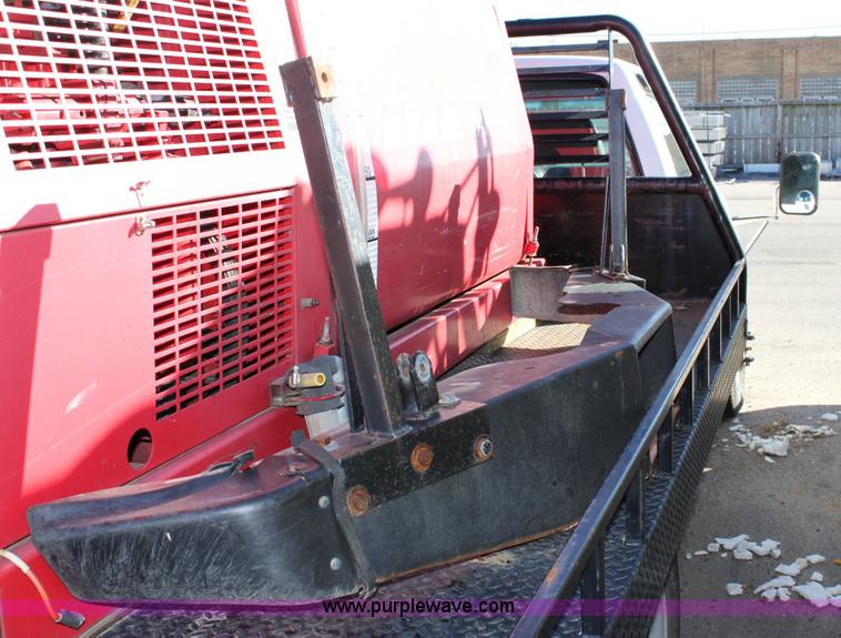 image for item 6256 2000 Chevrolet K3500 flat-bed pickup