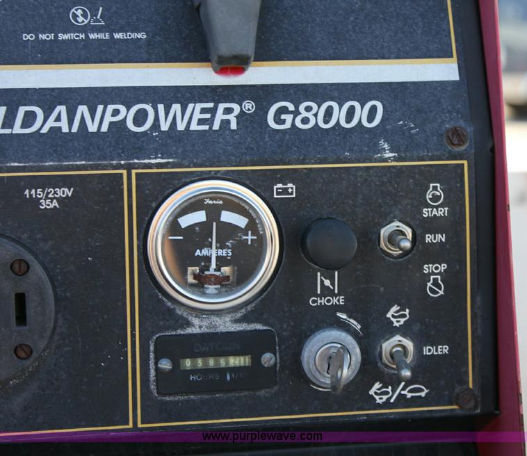 image for item 6258 1996 Ford F250 flat-bed pickup