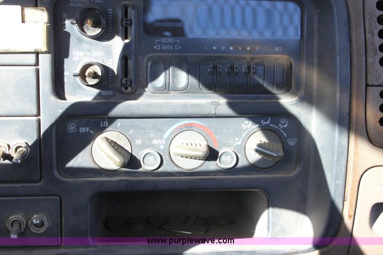 image for item 6259 1995 Chevrolet C3500-HD flat bed pickup