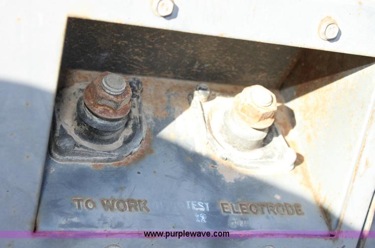 image for item 6259 1995 Chevrolet C3500-HD flat bed pickup