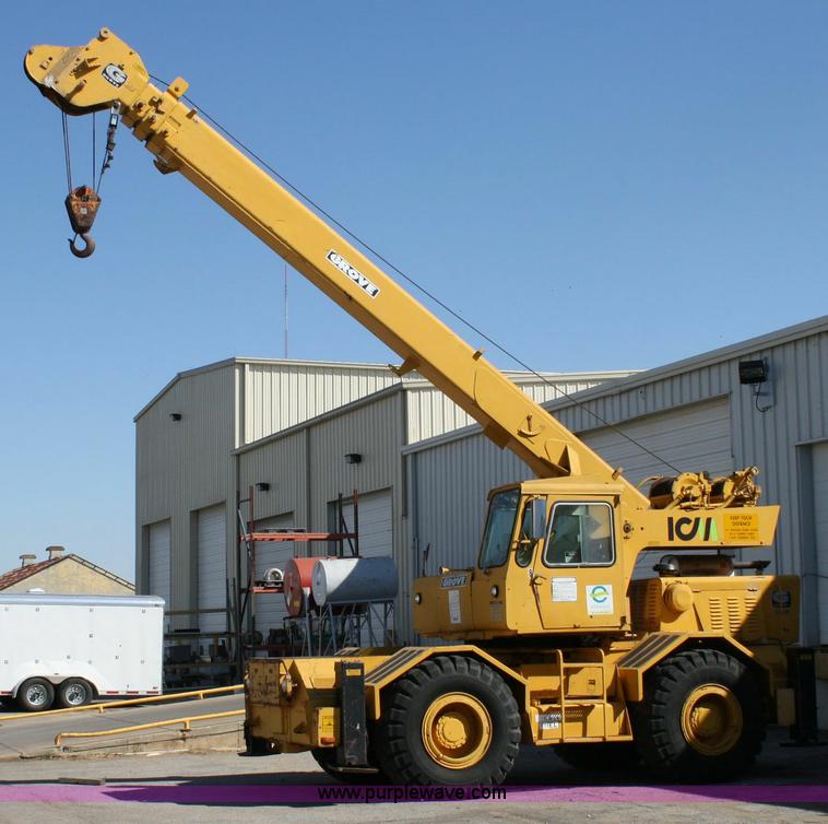 image for item 6518 Grove RT60S crane