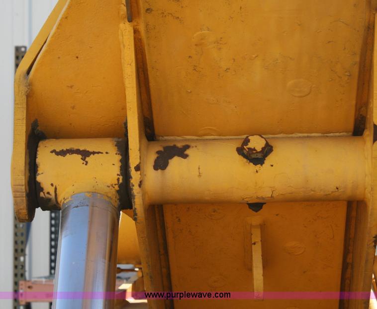 image for item 6518 Grove RT60S crane