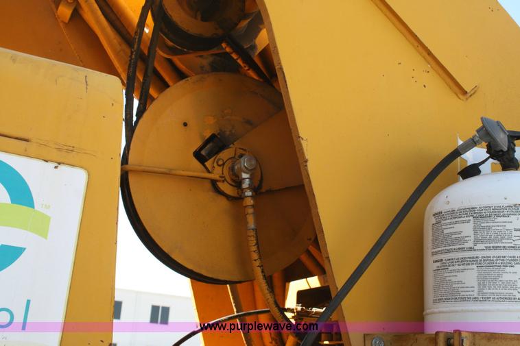 image for item 6518 Grove RT60S crane