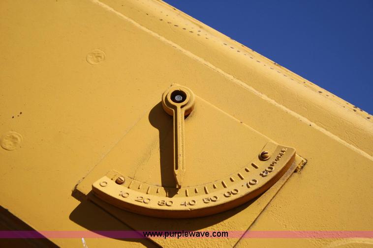 image for item 6518 Grove RT60S crane