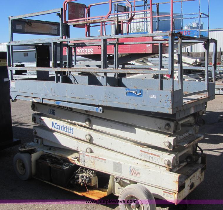 image for item 6568 Mark Lift CH26NEP scissor lift