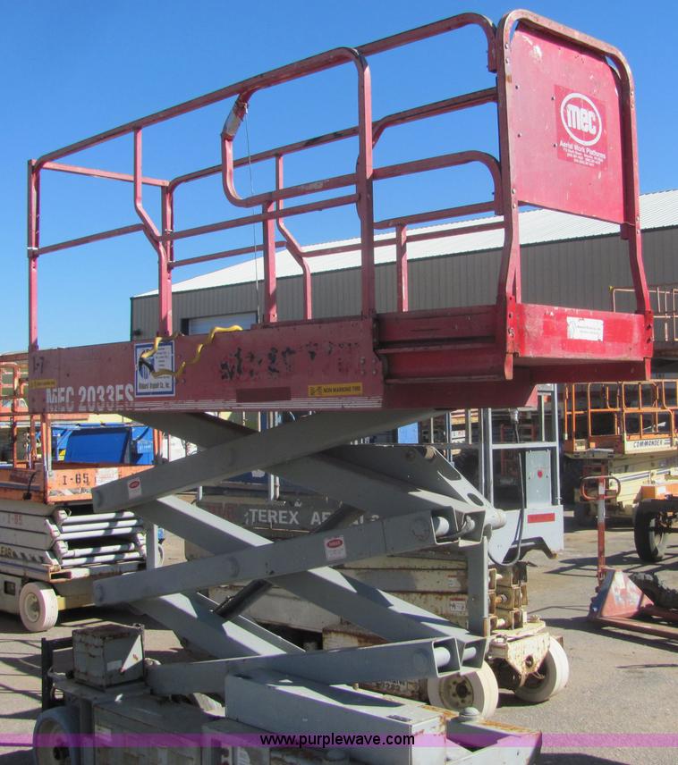 image for item 6579 1998 Mec 2033ES scissor lift