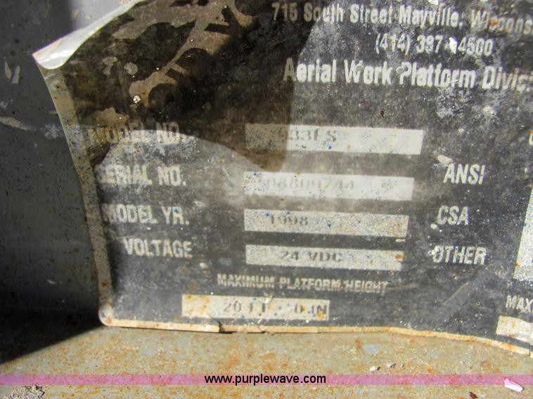 image for item 6579 1998 Mec 2033ES scissor lift