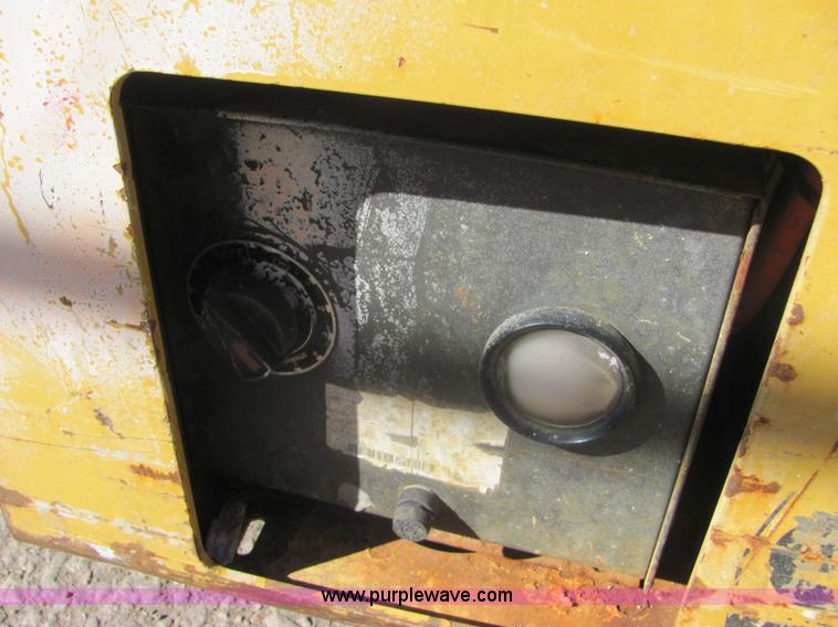 image for item 6580 Grove SM2632E scissor lift