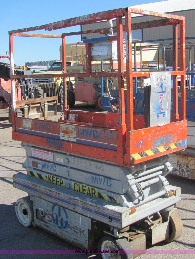 image for item 6582 Skyjack SJM3219 scissorlift