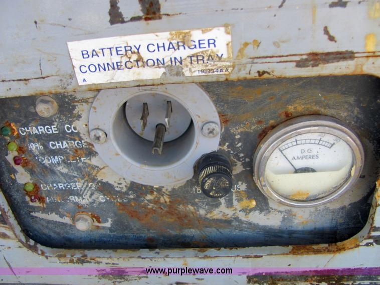 image for item 6582 Skyjack SJM3219 scissorlift