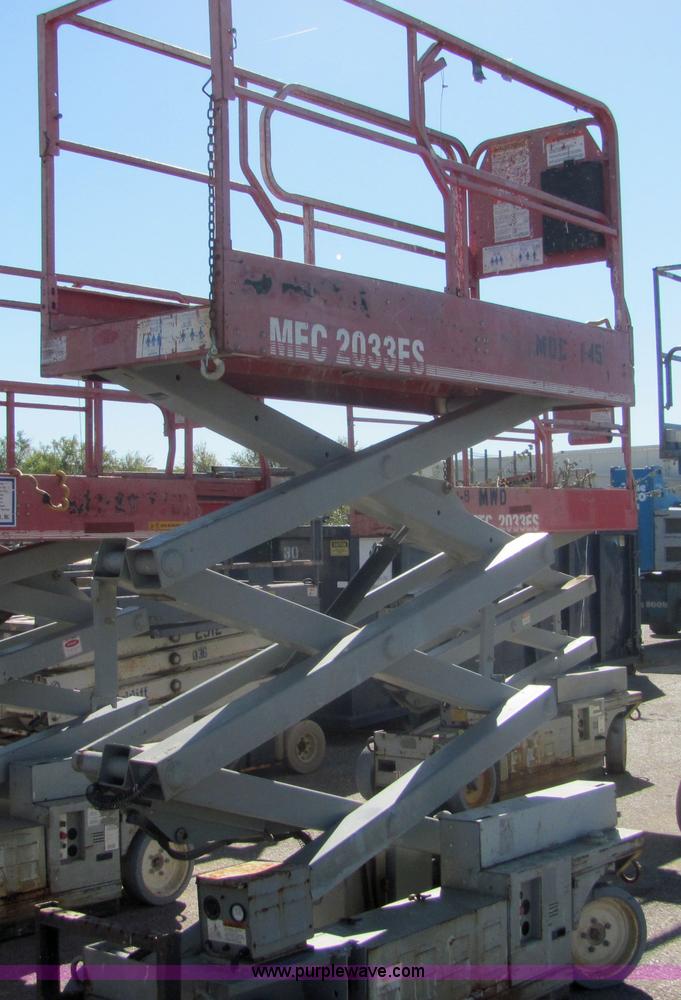 image for item 6584 1998 Mec 2033ES scissor lift