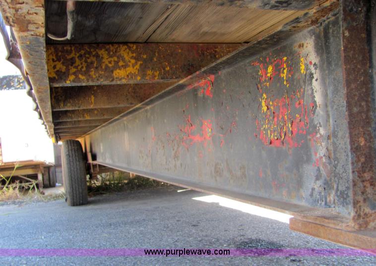 image for item 6588 1970 Hercules 24 gooseneck trailer