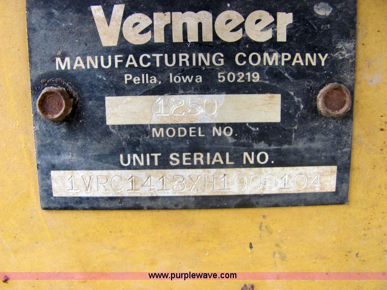 image for item 6645 Vermeer 1250 chipper