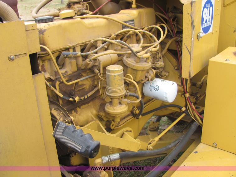 image for item 6645 Vermeer 1250 chipper