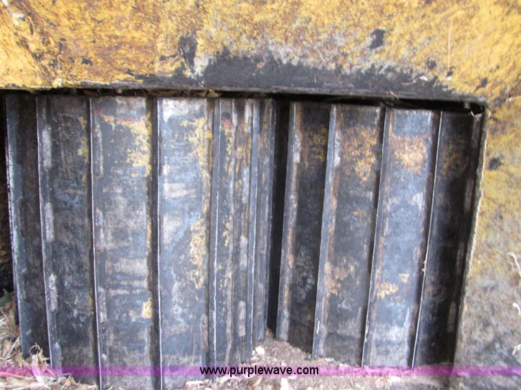 image for item 6645 Vermeer 1250 chipper