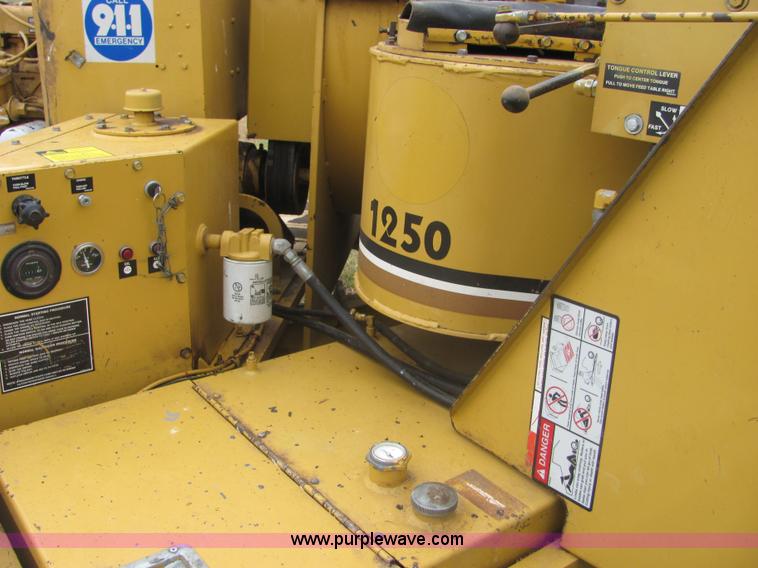 image for item 6645 Vermeer 1250 chipper