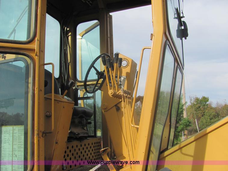 image for item 6647 Dresser A550 motor grader