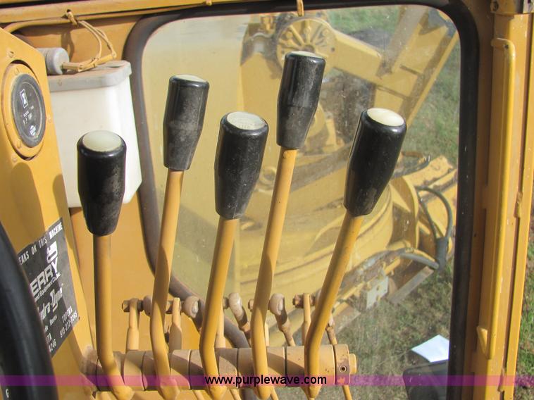 image for item 6647 Dresser A550 motor grader