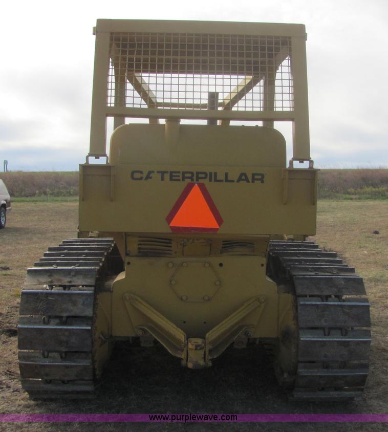 image for item 6667 1968 Caterpillar D6C dozer