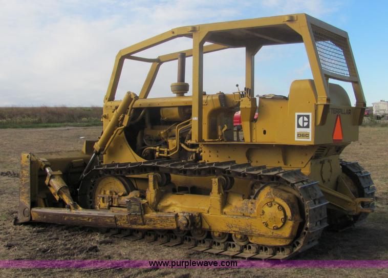 image for item 6667 1968 Caterpillar D6C dozer