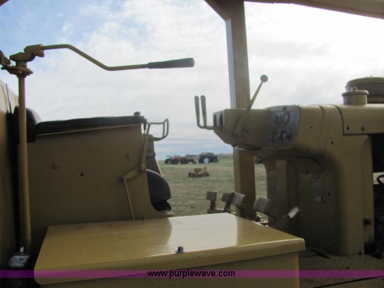 image for item 6667 1968 Caterpillar D6C dozer