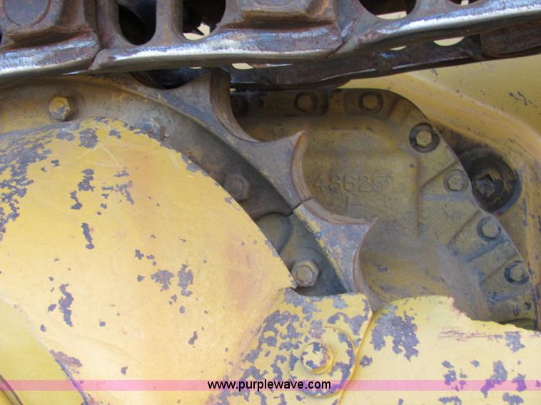 image for item 6667 1968 Caterpillar D6C dozer