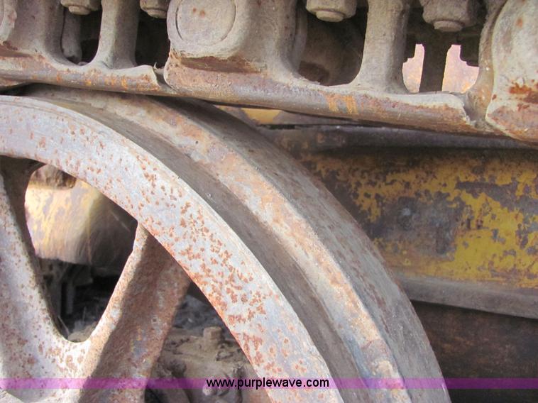 image for item 6668 Caterpillar D6 8U dozer