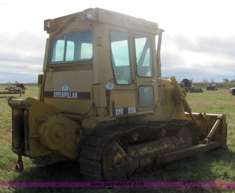 image for item 6669 1978 Caterpillar D5B dozer