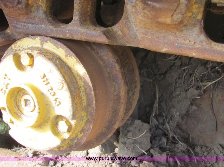 image for item 6669 1978 Caterpillar D5B dozer