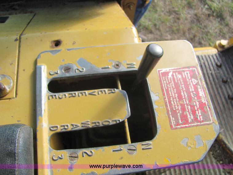 image for item 6669 1978 Caterpillar D5B dozer