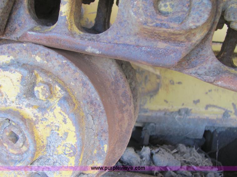 image for item 6669 1978 Caterpillar D5B dozer