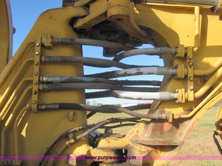 image for item 6670 1976 Caterpillar 613B elevating scraper