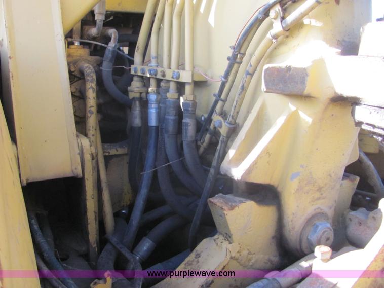 image for item 6670 1976 Caterpillar 613B elevating scraper