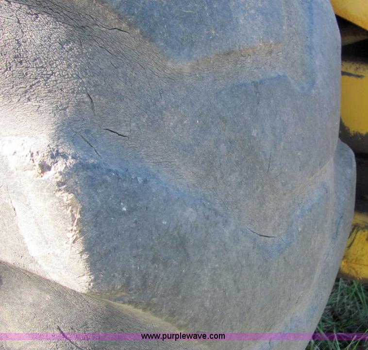 image for item 6670 1976 Caterpillar 613B elevating scraper