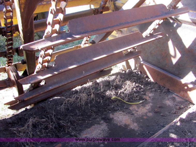 image for item 6670 1976 Caterpillar 613B elevating scraper