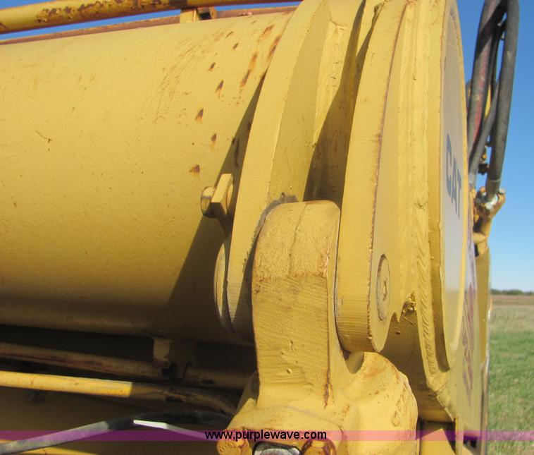 image for item 6670 1976 Caterpillar 613B elevating scraper