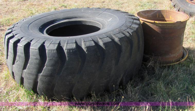 image for item 6670 1976 Caterpillar 613B elevating scraper