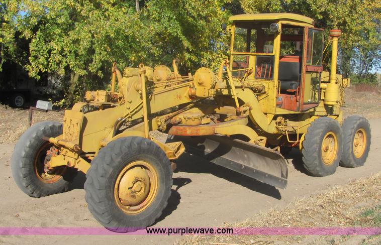 image for item 6673 L-W 3057-G motor grader