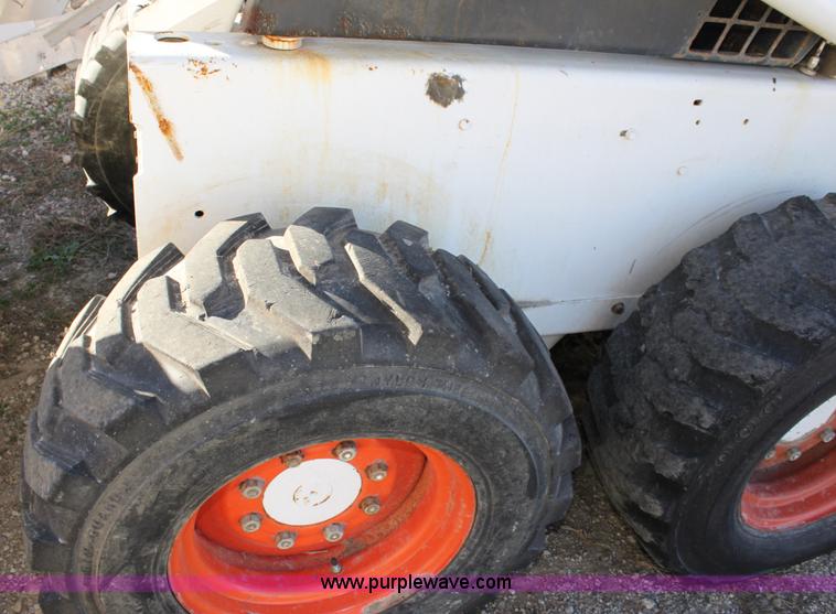image for item 6674 1989 Bobcat 843 skid steer