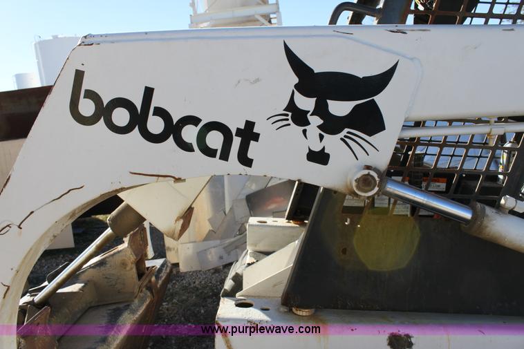 image for item 6674 1989 Bobcat 843 skid steer