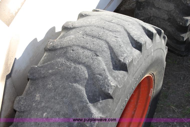 image for item 6674 1989 Bobcat 843 skid steer