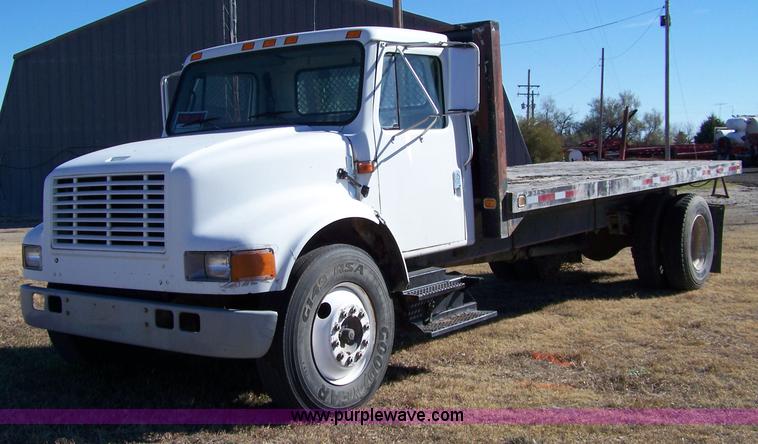 image for item 7294 1996 International 4700 truck