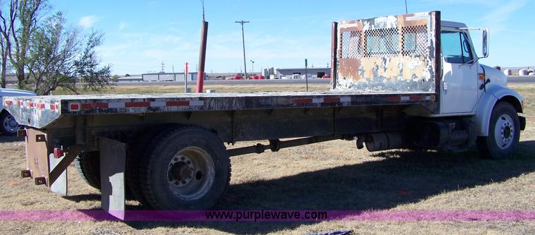 image for item 7294 1996 International 4700 truck