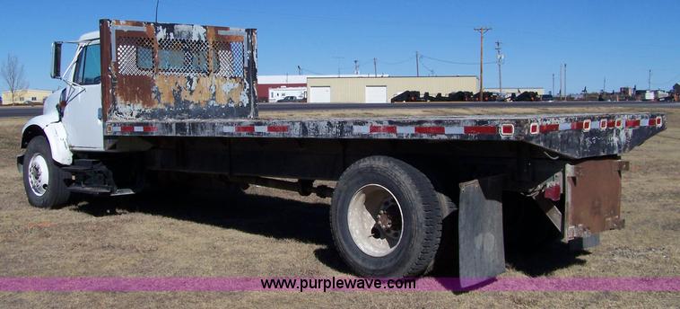 image for item 7294 1996 International 4700 truck