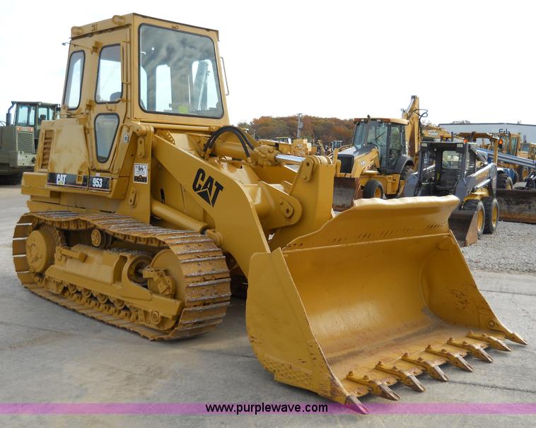 image for item 7760 1982 Caterpillar 953 track loader