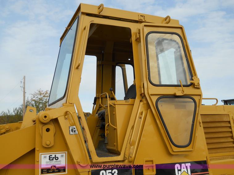 image for item 7760 1982 Caterpillar 953 track loader