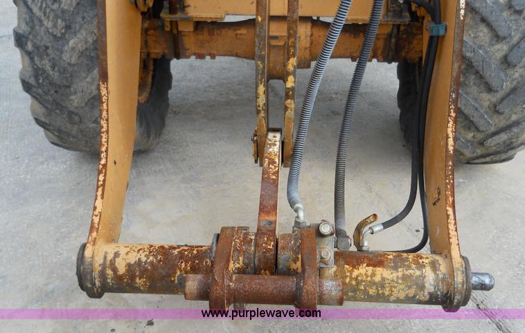 image for item 7762 2002 Case 321D wheel loader