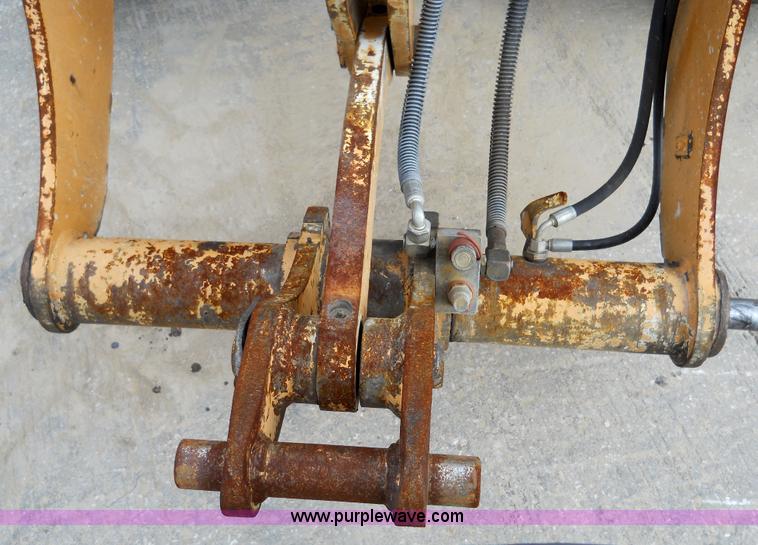 image for item 7762 2002 Case 321D wheel loader