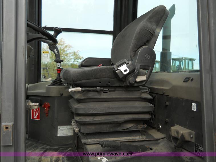 image for item 7762 2002 Case 321D wheel loader