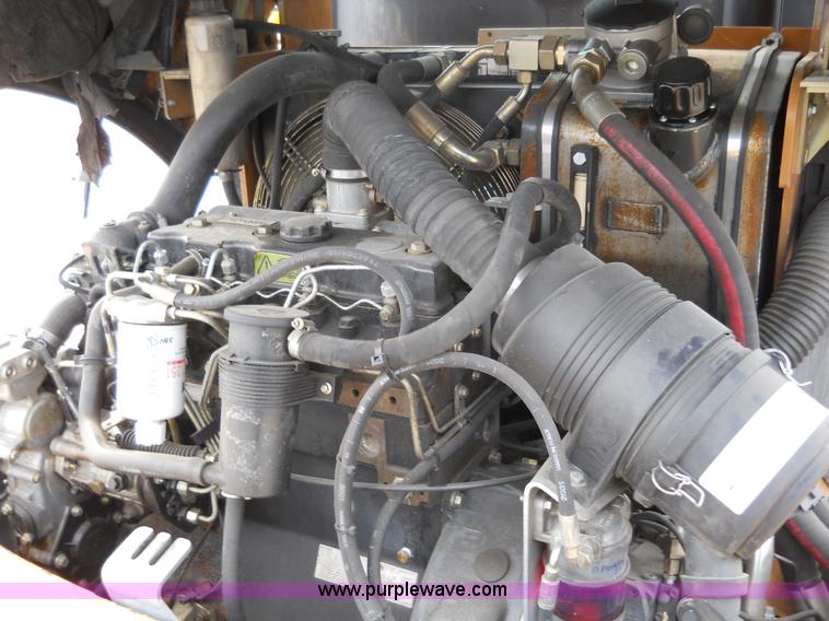 image for item 7762 2002 Case 321D wheel loader